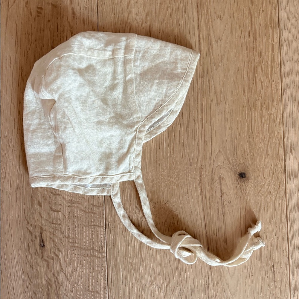 Briar Baby Bonnet - Cream